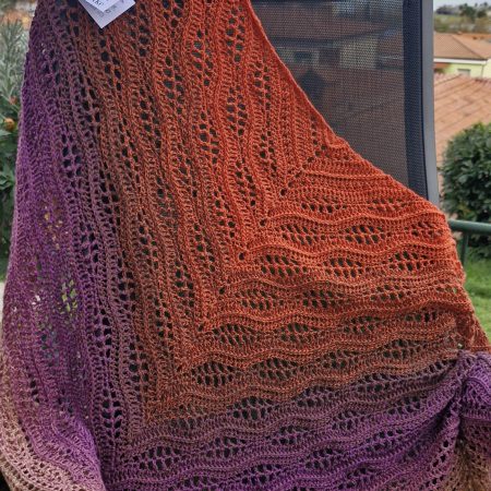 kvačkana večja ruta od oranže do vijola